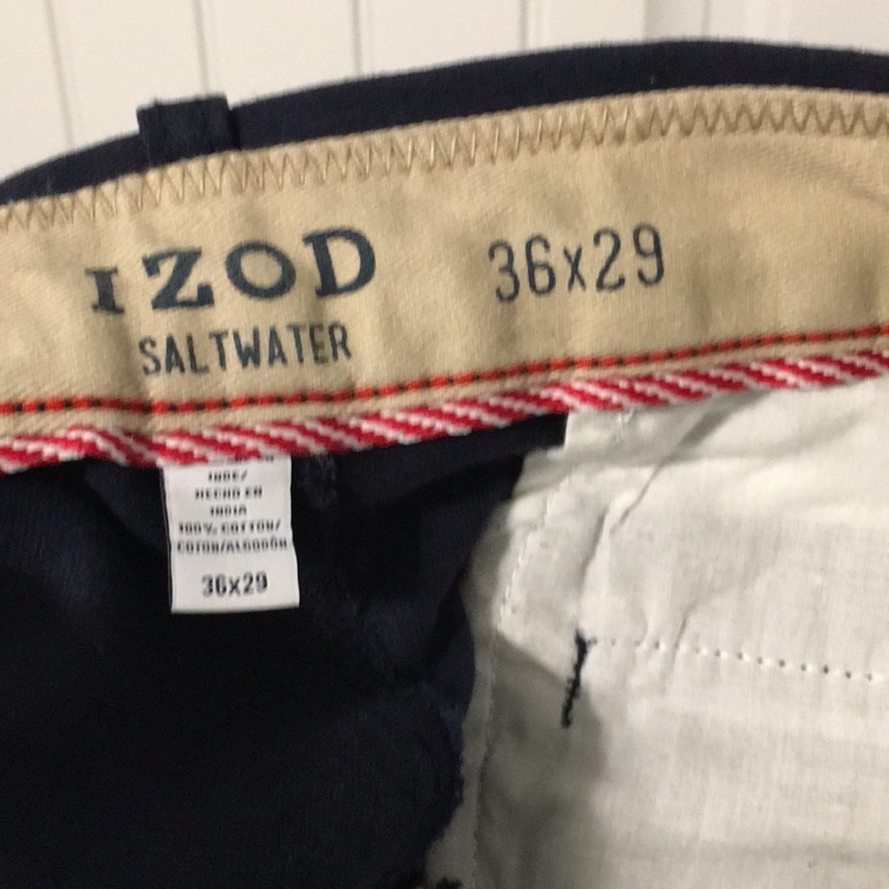 IZOD chinos - Picture 4 of 4